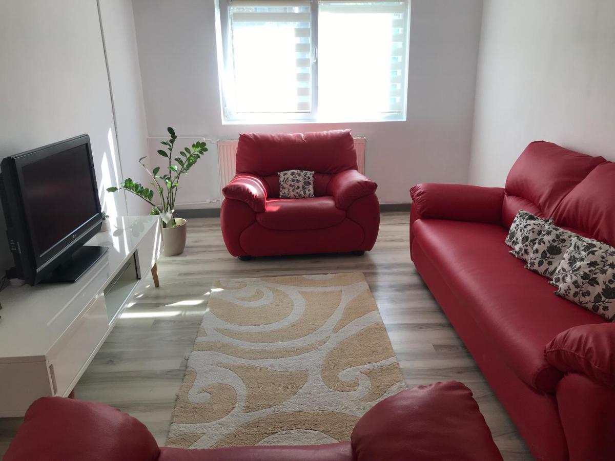 Boulevard Apartment Gran Varadino Esterno foto